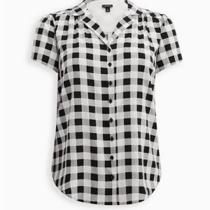Torrid Button up shirt